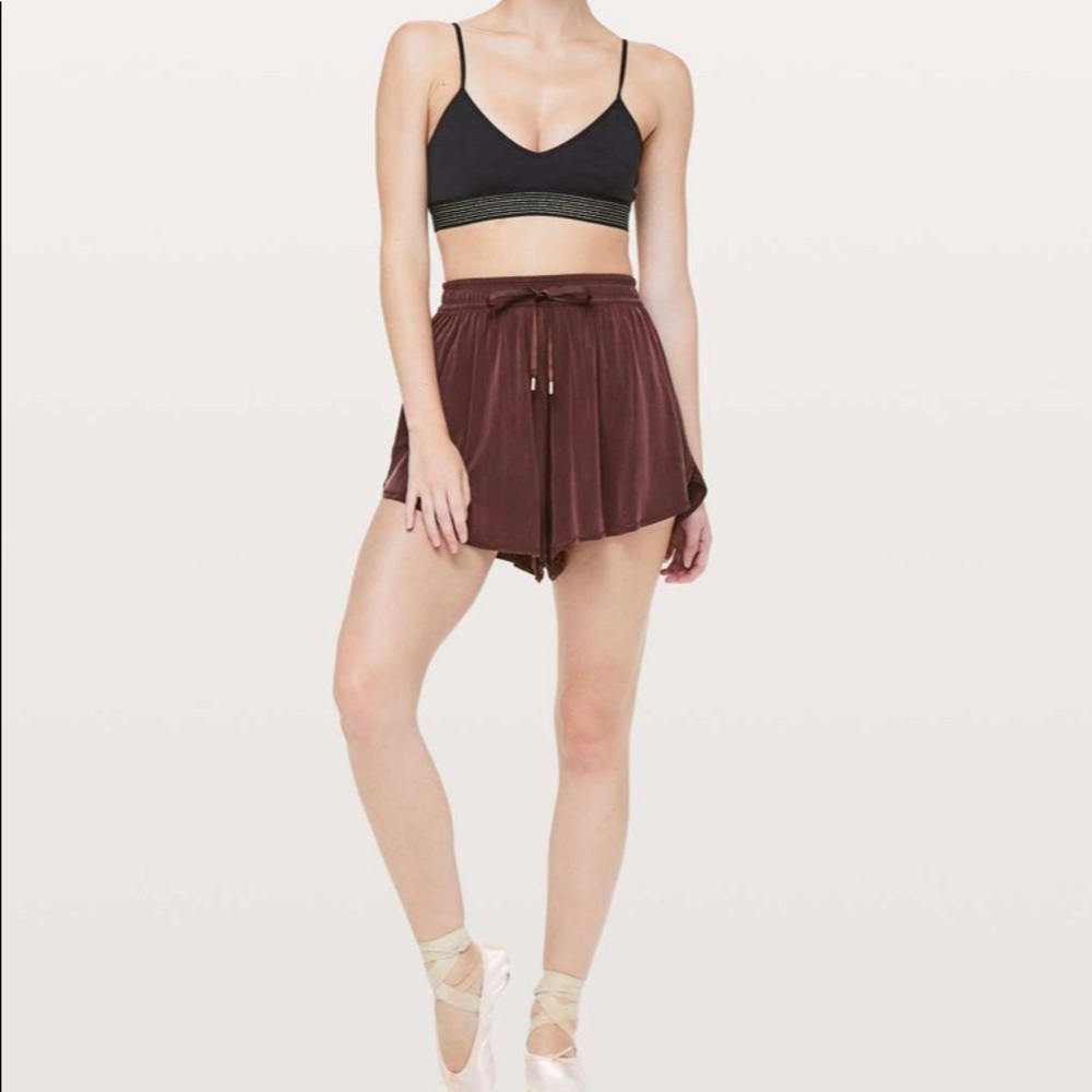 Lululemon Principal Dancer Short *3"